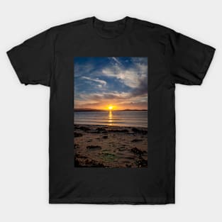 SUNSETS AND SUNRISES T-Shirt